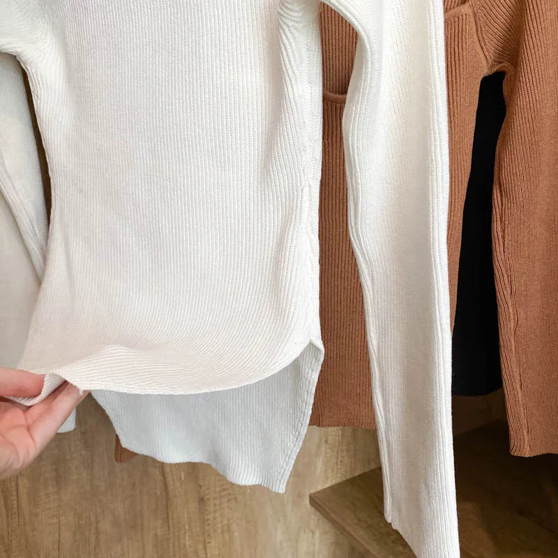 Pull à manches longues et col carré pour femme