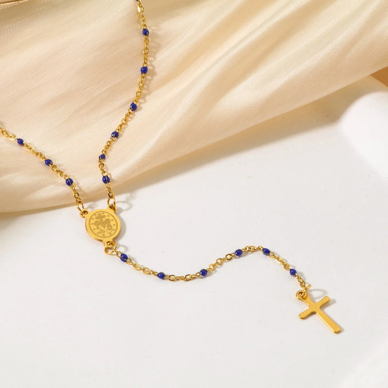 Collier avec pendentif en forme de croix religieuse en acier inoxydable