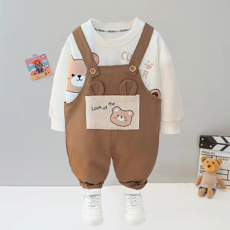 Ensemble vêtements pour enfants