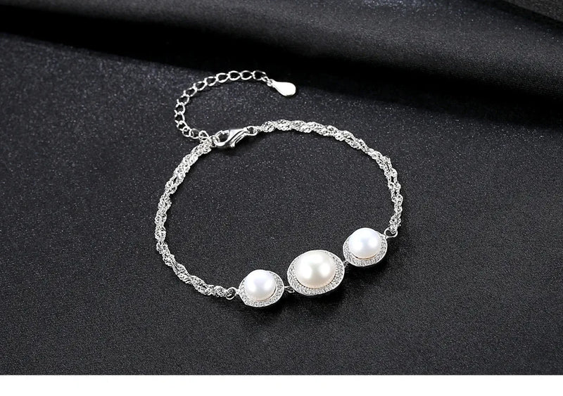 Bracelet tendance et élégant en perles d'eau douce naturelles et zircon super brillant en argent 925